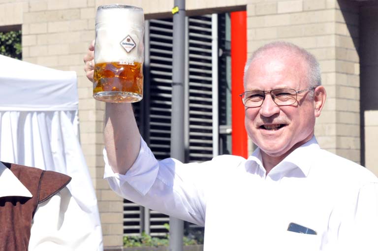 10. Altenkirchener Stadtfest bei strahlendem Sonnenschein erffnet