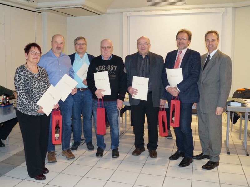 Die verabschiedeten Ratsmitglieder des Stadtrates Ransbach-Baumbach. Foto: privat