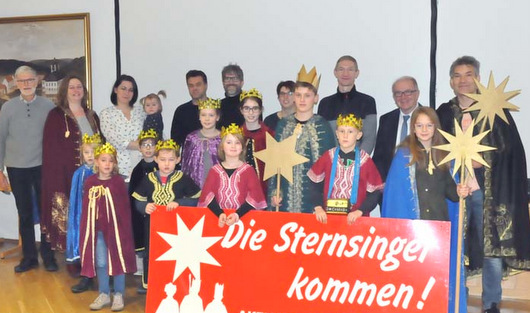 Gruppenfoto mit Koordinator Thomas George (re), Beigeordneter Rolf Schmidt-Markoski (3. v. re.)