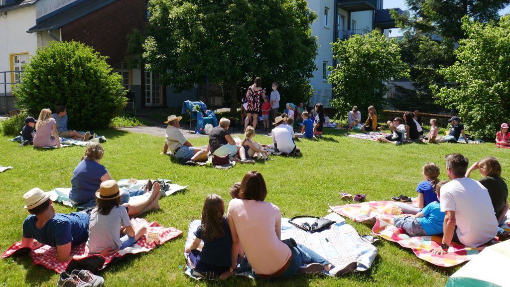 Familiengottesdienste im Freien: Aus Klein wird Groߓ