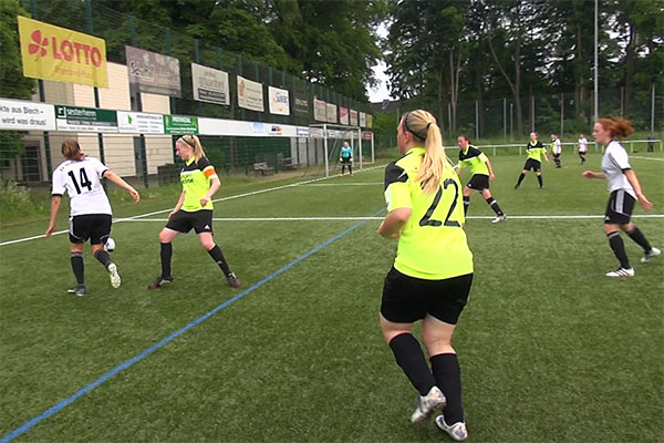 Damen SV Rengsdorf feierten nach Heimspiel Aufstieg