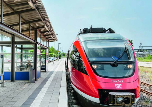 Experten bescheinigen berlastung des Nahverkehrs im Rheinland