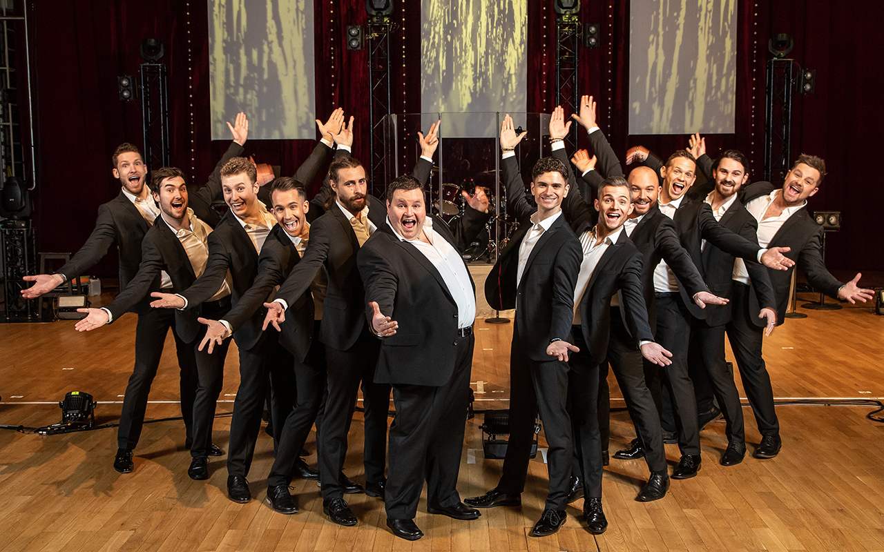 "The 12 Tenors" versprechen eine Achterbahnfahrt der Emotionen. (Foto: Claude Piscitelli)