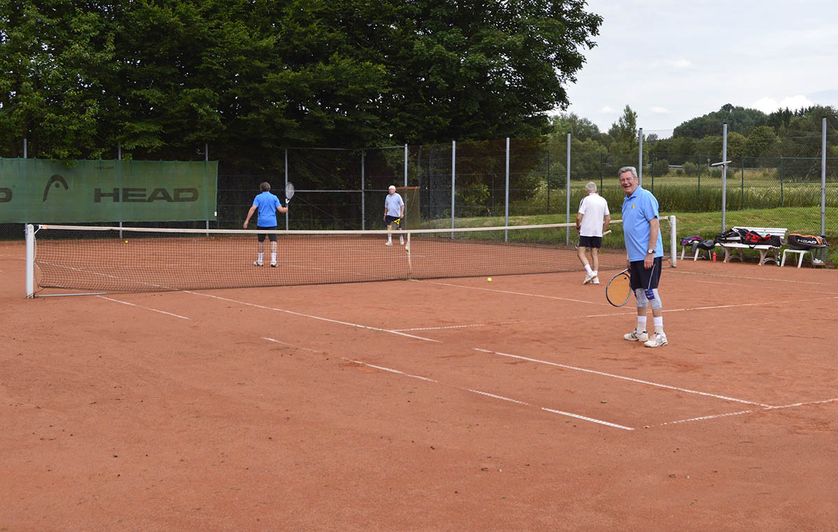 Tennisclub Dierdorf: Zeitreise der letzten 50 Jahre - Teil zwei