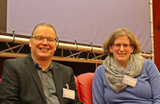 Jugendmitarbeiterin Svenja Spille und Pfarrer Marcus Tesch vertreten den Evangelischen Kirchenkreis Altenkirchen in Bad Neuenahr. (Foto: Thomas Mller)