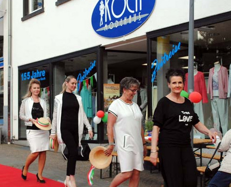 Toskanische Nacht 2018: Beim Modehaus Koch gab es eine Modenschau. (Foto: kk)