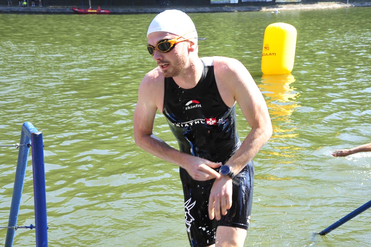 Zweiter Raiffeisen Triathlon startete wieder am Waldschwimmbad Thalhauser Mhle
