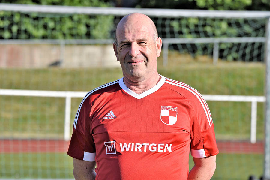 Uwe van Eckeren. Fotos: Verein