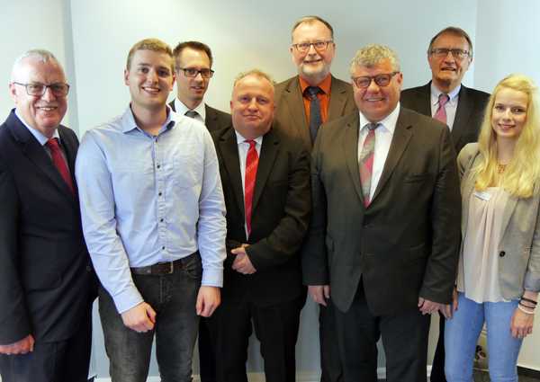 Diedenhofen besucht mit SPD-Politikern  die Arbeitsagentur