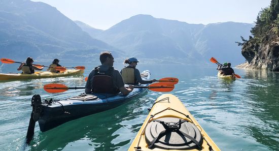 Berufsttige in ihren Dreiigern haben hufig andere Prioritten im Leben als ihre Eltern. Fr viele steht das Thema Reisen ganz oben auf der Agenda. (Foto: Flash Pack)