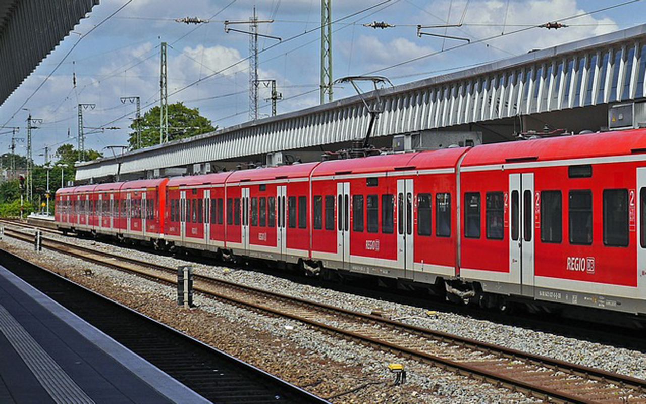 Verdi kndigt Bus- und Bahnstreiks fr Montag an