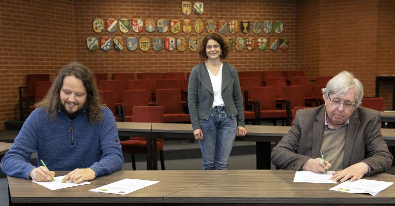 V.l.n.r: Thomas Wasner, Sprecher Bndnis 90/Grne OV Hachenburg; Gabriele Greis, gemeinsame VG-Brgermeisterkandidatin SPD/Grne; Michael Birk, Vorsitzender des SPD-Gemeindeverbandes Hachenburg. Foto: privat