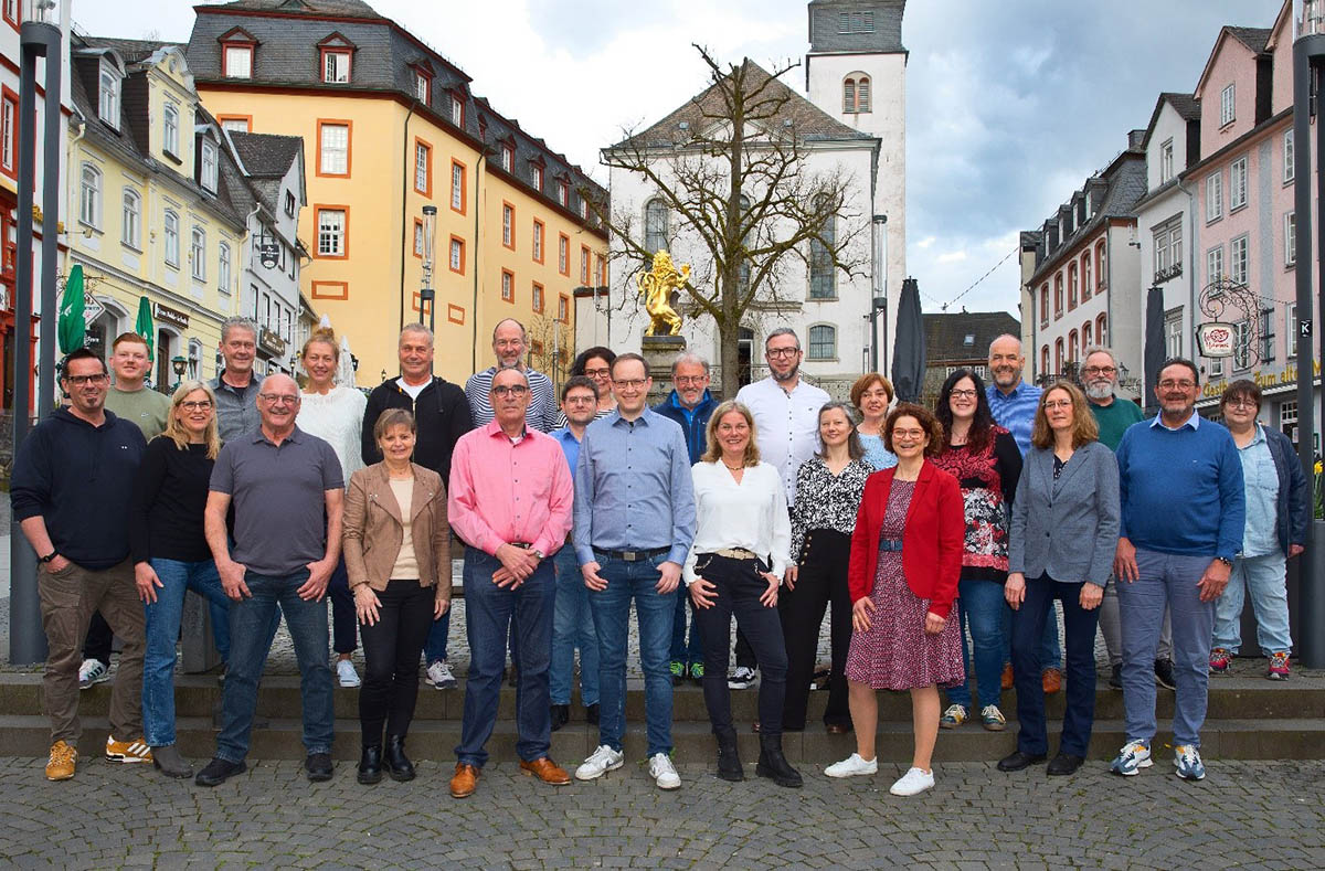 Brgermeisterkandidat Clint Sikorski auf Platz eins der Stadtratsliste