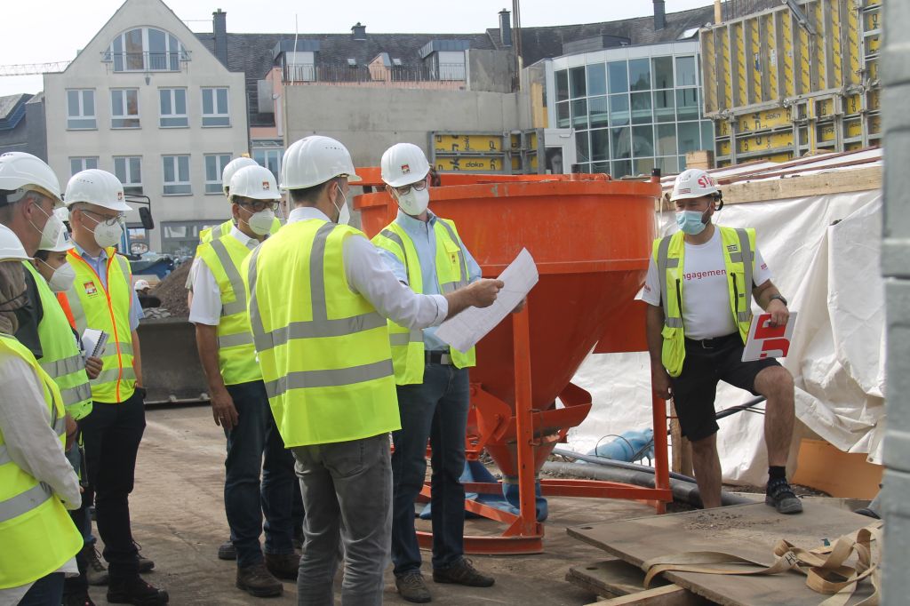 Verbandsgemeindehaus Montabaur wchst nach oben