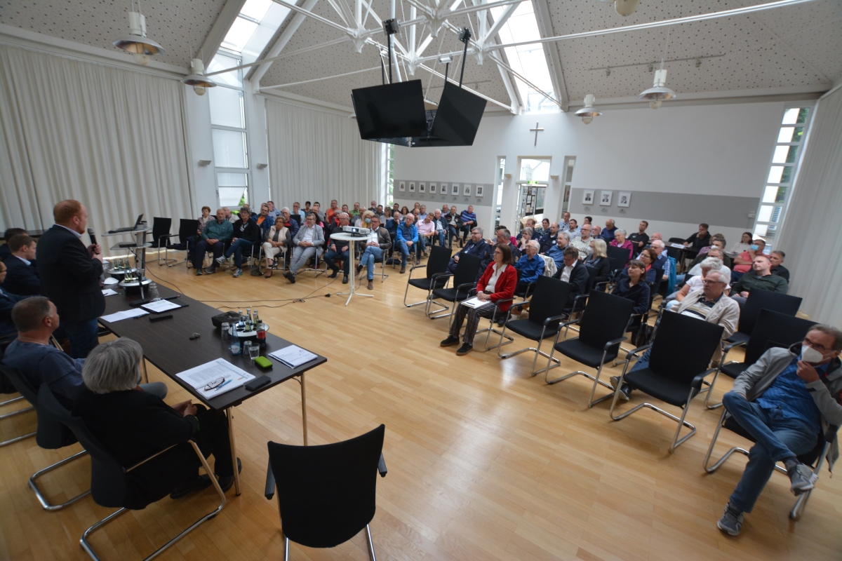 Gut besucht war die Abschlussveranstaltung, die eigentlich gar keine Abschlussveranstaltung ist, sondern die Schnittstelle hin zum Umsetzen des Hochwasservorsorgekonzeptes darstellte. (Fotos: tt/Archiv tt)