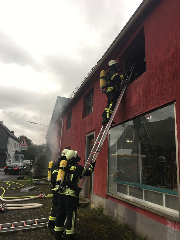 Viereck-bung im roten Haus ein voller Erfolg