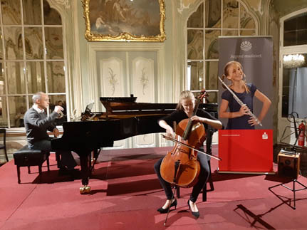 Myriam Baumann, Violoncello und Karl-Heinz Lindemann, Flgel. Foto: privat