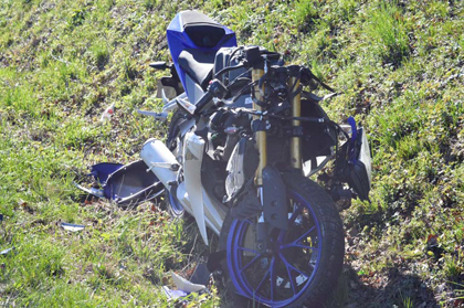 Verkehrsunfall auf der B 414 - Motorradfahrer im Krankenhaus