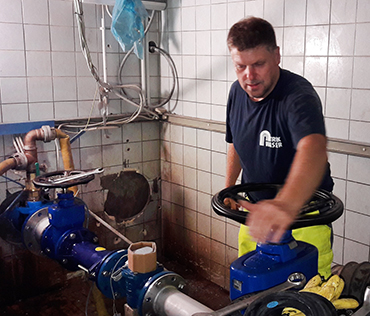 Die VG-Werke sanierte Rohrleitungen und Wasserkammern des Hochbehlters fr Trinkwasser in Niederfischbach. Foto: Verwaltung