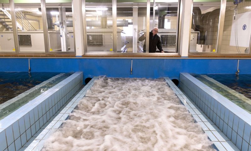 Wassermeister Arnd Lange im Gebude fr die Wasseraufbereitung am Auslauf des Alexandriastollens. Foto: Verbandsgemeindeverwaltung Bad Marienberg