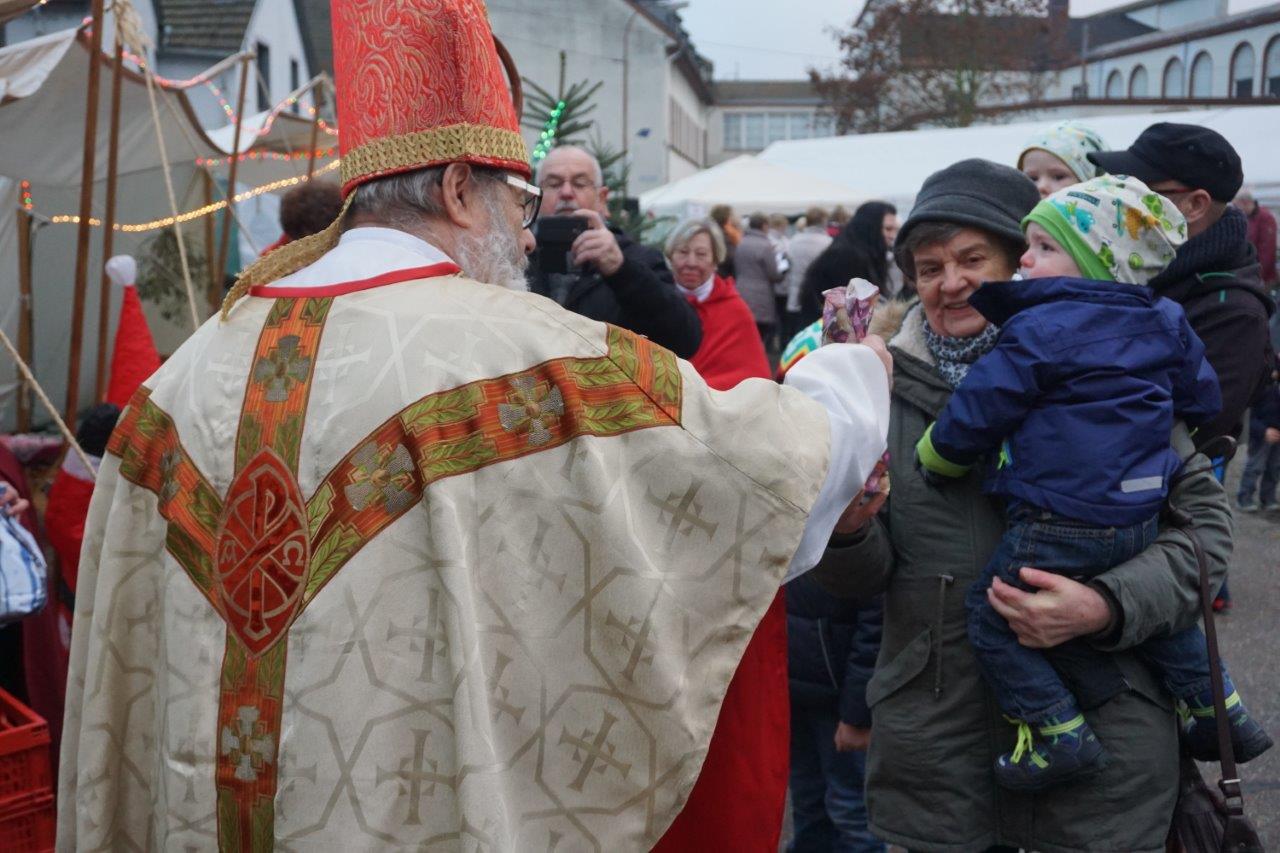 Weihnachtsmarkt in Rheinbrohl