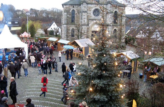 Am zweiten Adventssonntag (9. Dezember) findet wieder der traditionelle Weihnachtsmarkt in Oberlahr statt.(Foto: Petra Schmidt-Markoski)