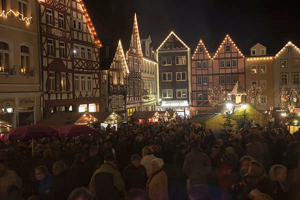 Statt Weihnachtsmarkt: Hachenburger Weihnachtsdorf 2020