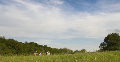 Am 26. August geht es auf die Greifenstein-Schleife. (Foto: Tourist-Information Hoher Westerwald)