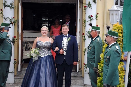 Sommerwetter lockte tausende Besucher zum Wissener Schtzenfest