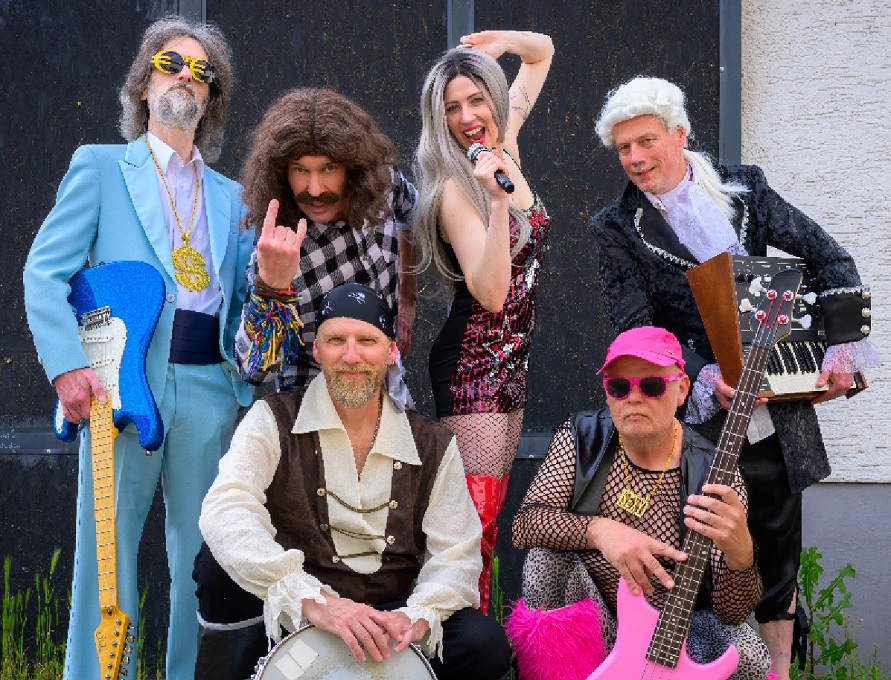 Musik- und Verkleidungsknstler in einem : Wolle Pur. (Fotoquelle: Tourist-Information Bad Marienberg)