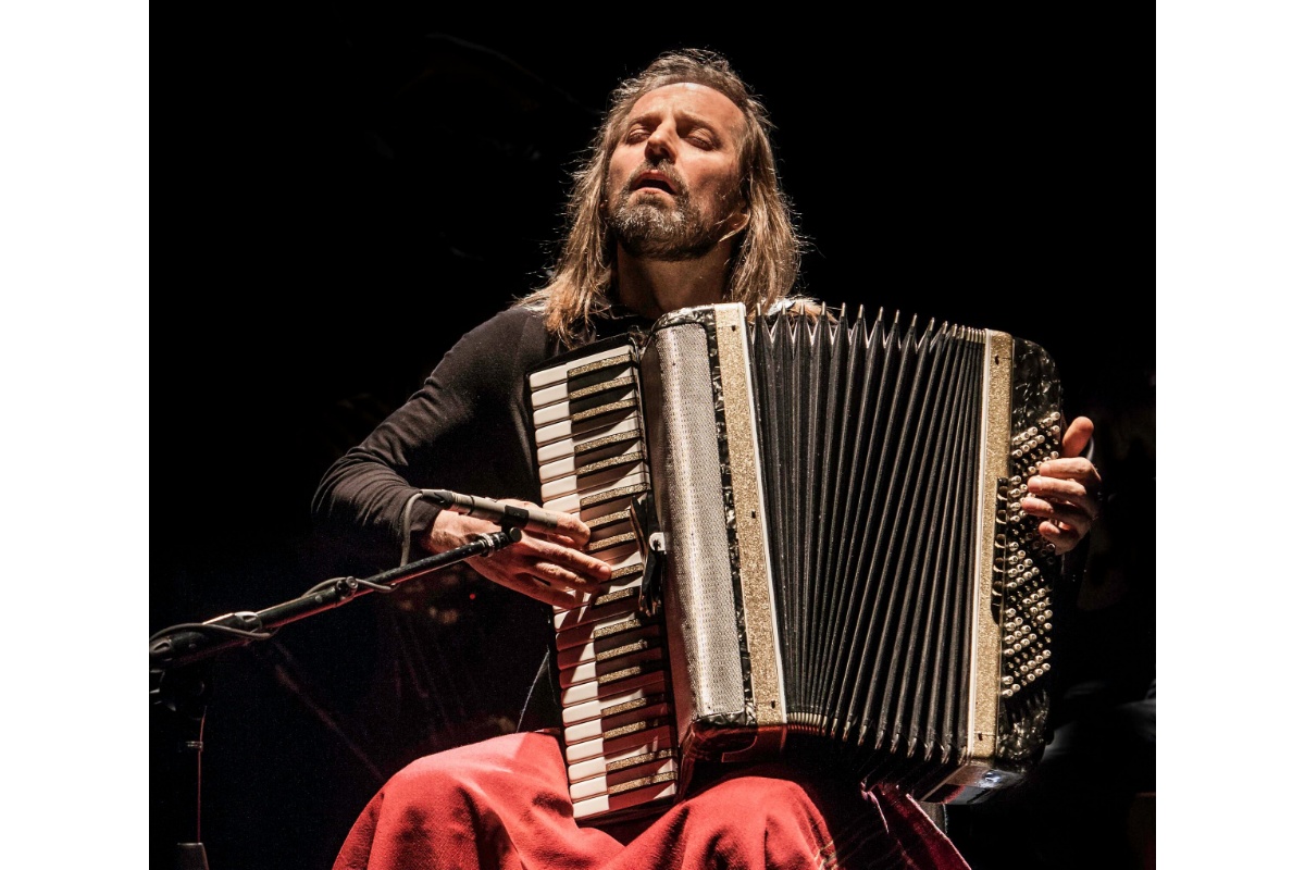 Mit Chango Spasiuk und seiner Band kommt der Meister des argentinischen Chamam direkt aus Sdamerika nach Westerburg. (Foto: privat)