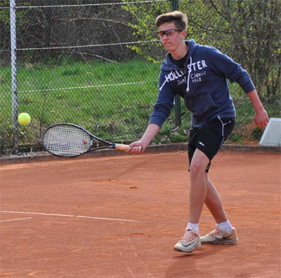 Yannick Wilden Trainer und Spieler beim TC Horhausen blickt auf eine erfolgreiche Tennissaison zurck. Foto: pr