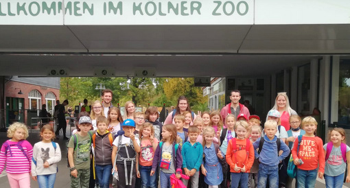 Die Teilnehmer der Herbstferienbetreuung beim Ausflug in den Klner Zoo. (Foto: Pressestelle der Kreisverwaltung)
