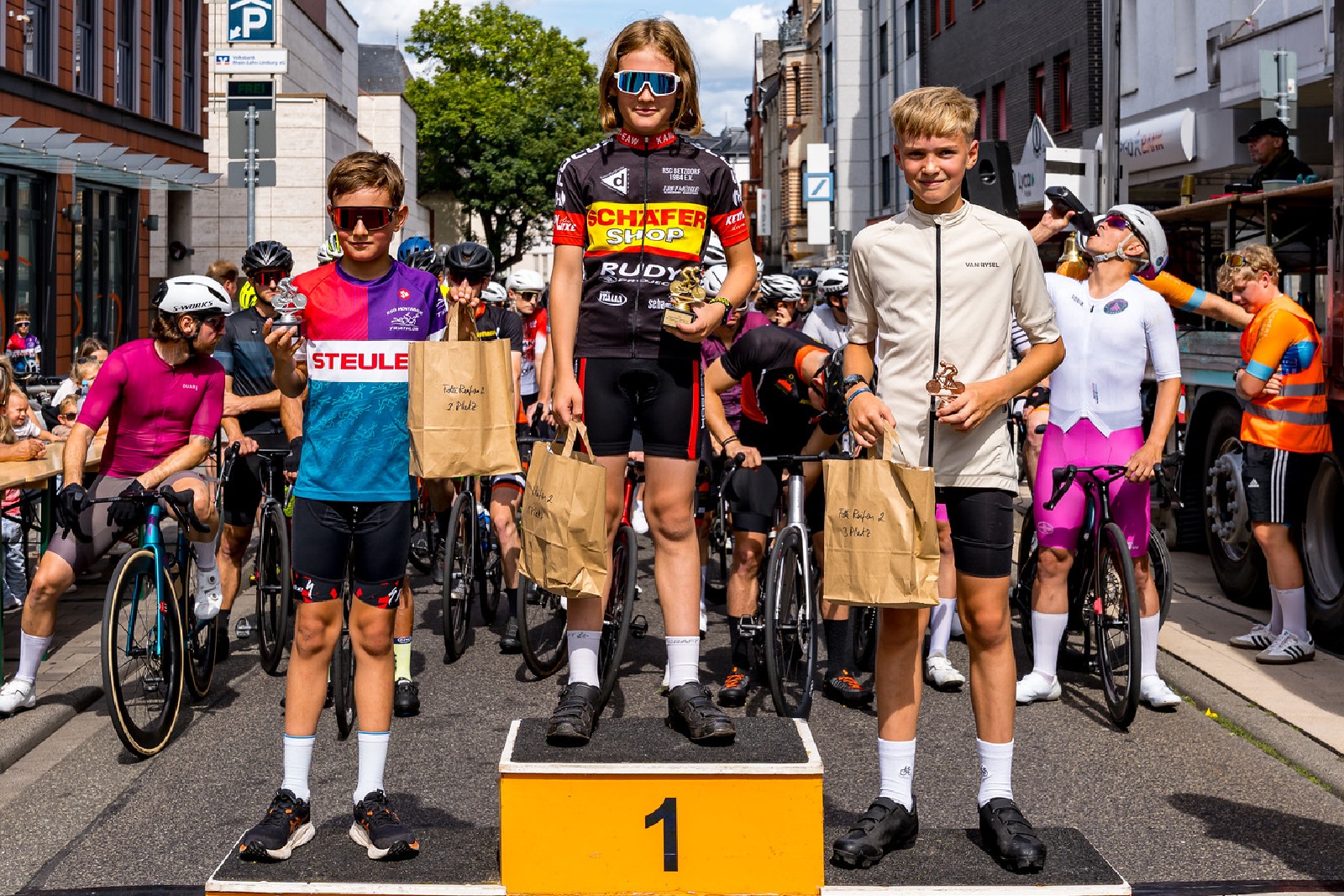 Erfolgreicher Saisonendspurt für das Team Schäfer Shop des RSC Betzdorf
