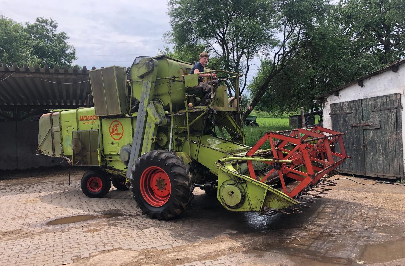 Funktionst�chtige Erntemaschine aus den 1960er Jahren. (Foto: Virginie Zimmer)
