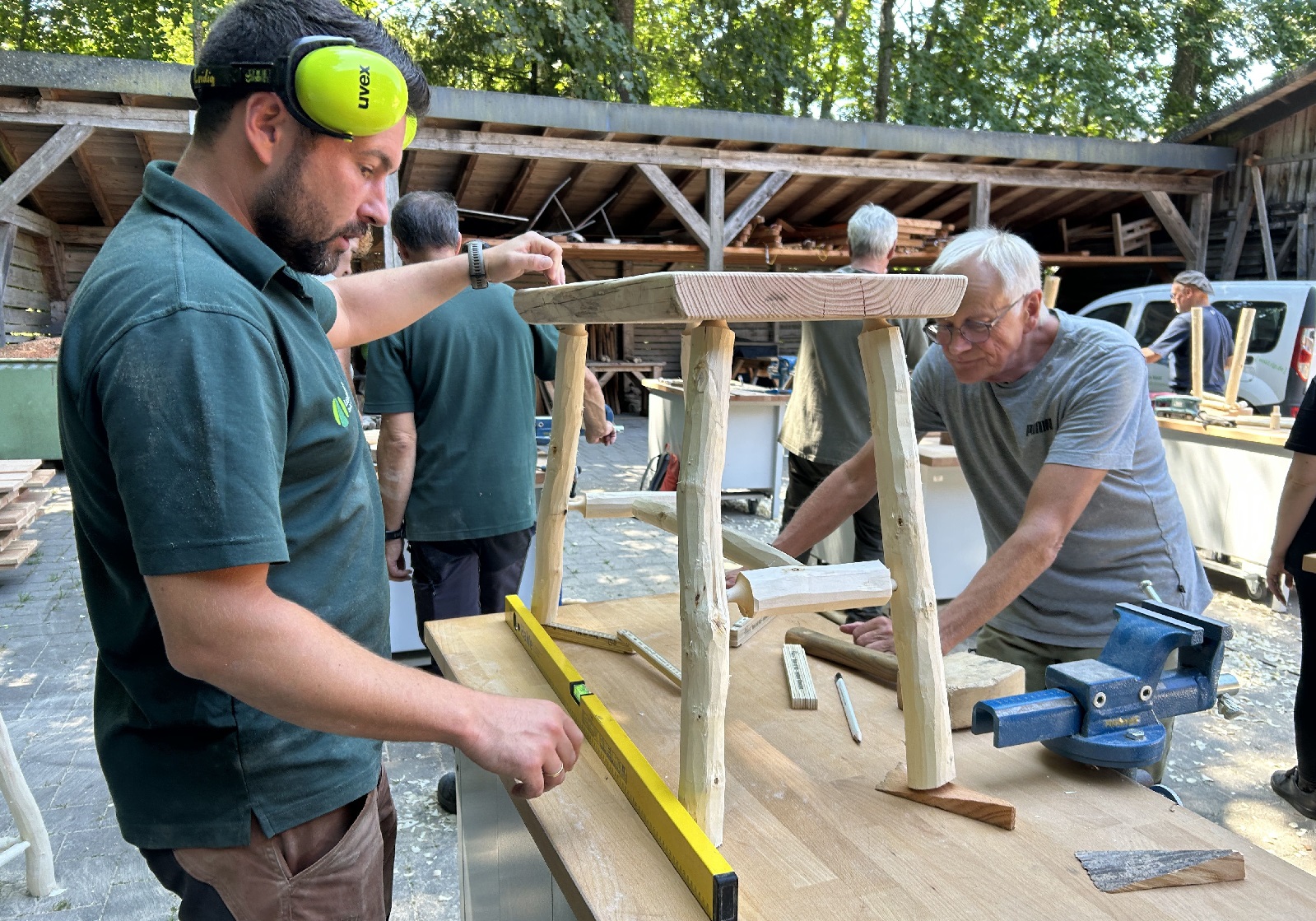 Der Wildholz-M�belworkshop. (Foto: Kim K�rbach)